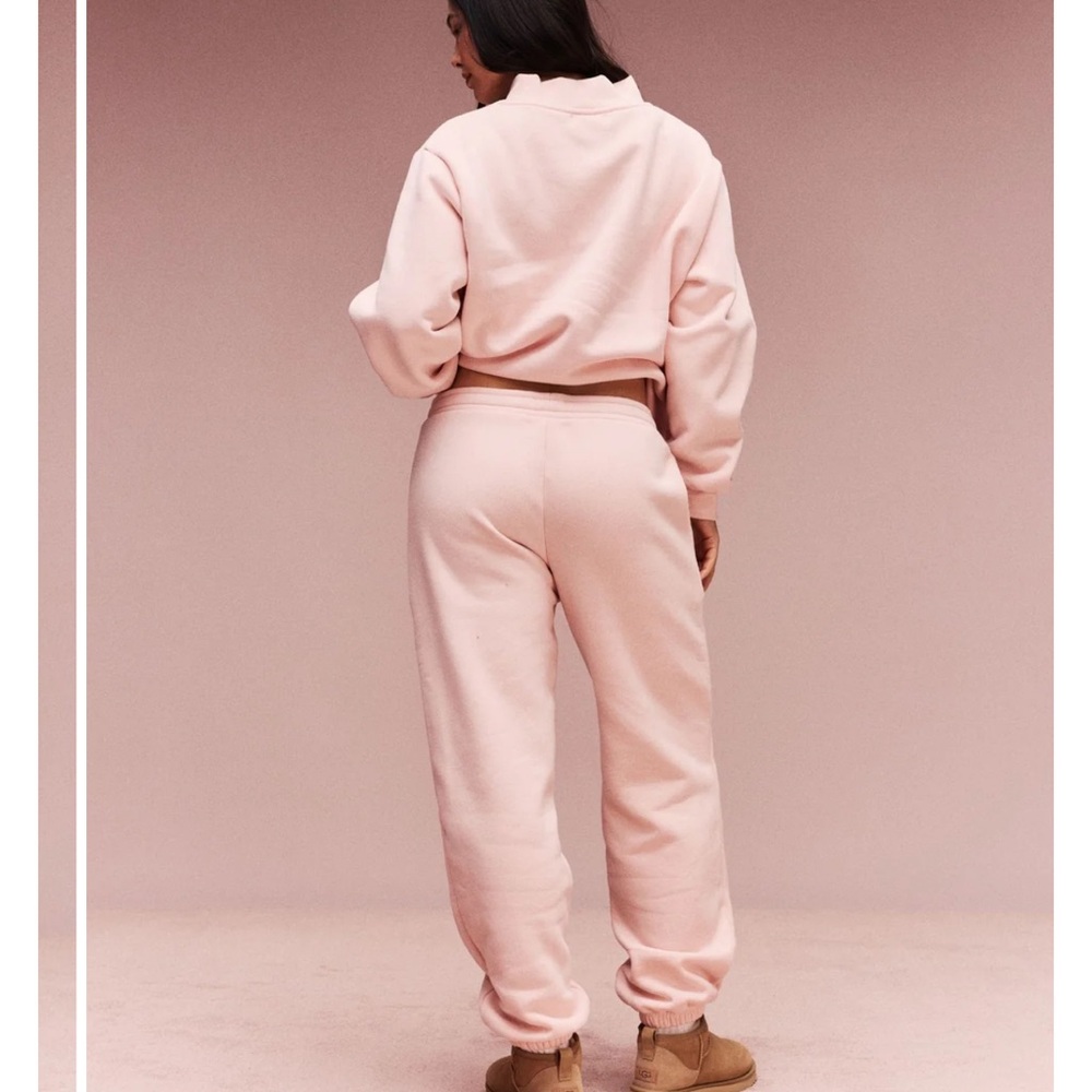Parke Valentines peony drawstring Unisex sweatpants - Picture 2 of 4